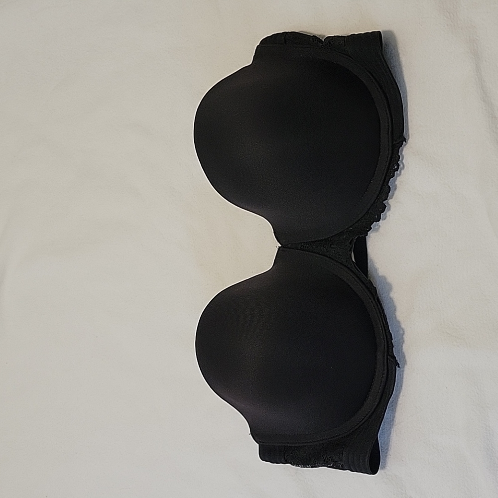 Maidenform Black Underwire Strapless Bra  38C